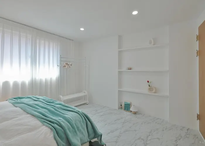 Pensión 3room+2bath Hongdae 165sqm Seúl